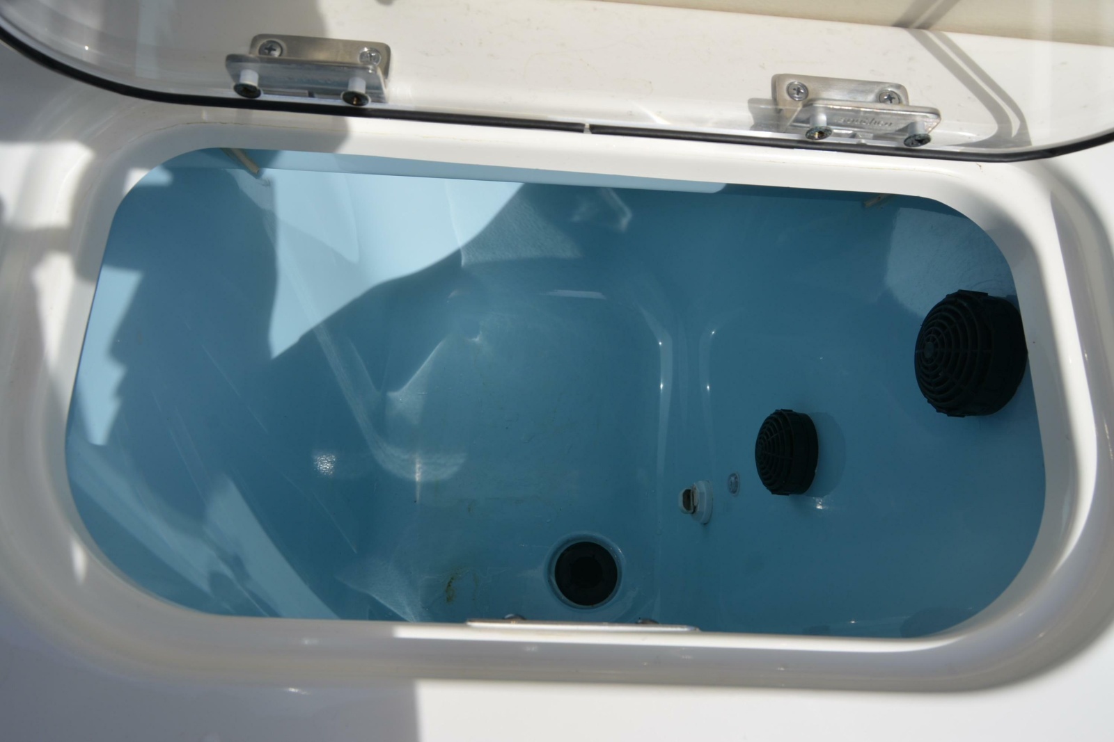 27' 2021 Boston Whaler 270 Dauntless