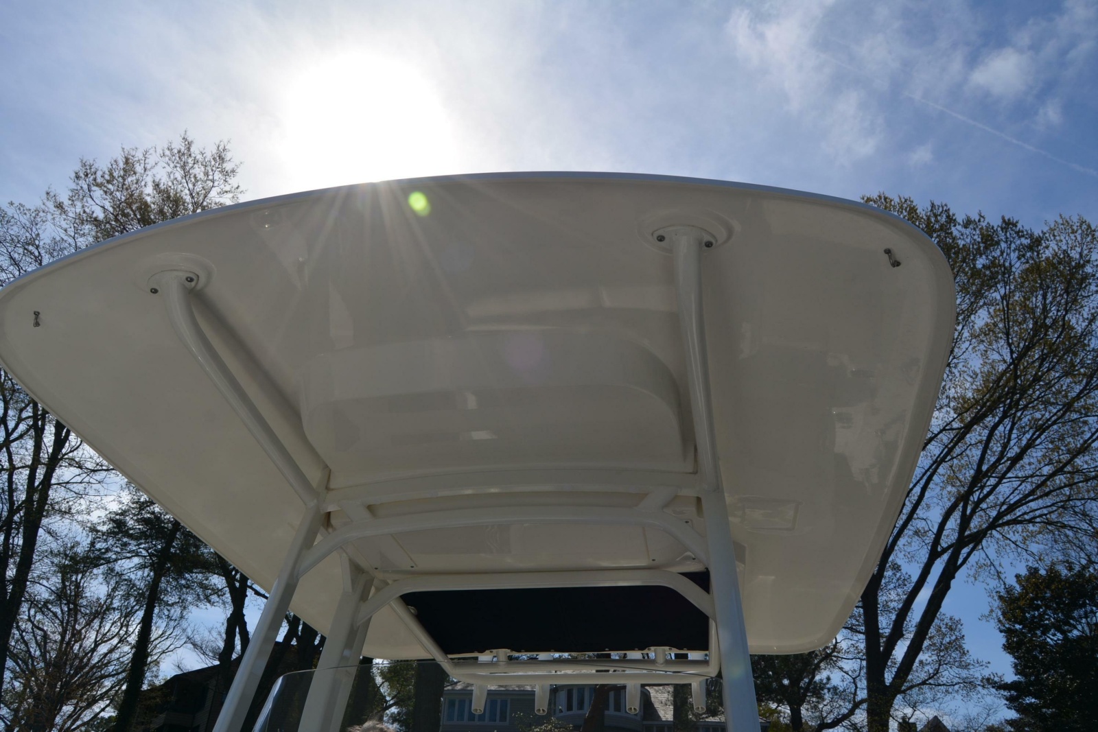 27' 2021 Boston Whaler 270 Dauntless