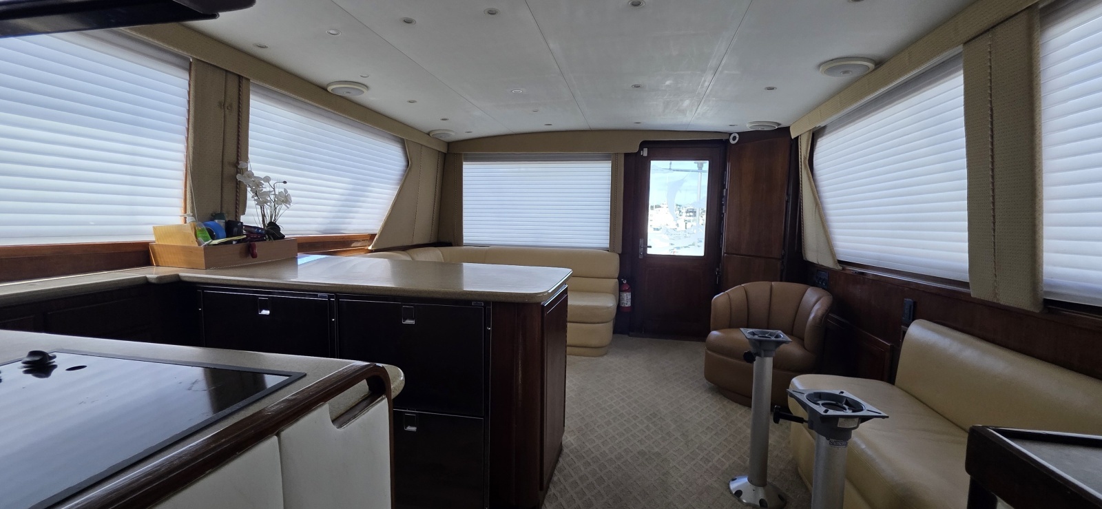 1989 Hatteras 52 Convertible