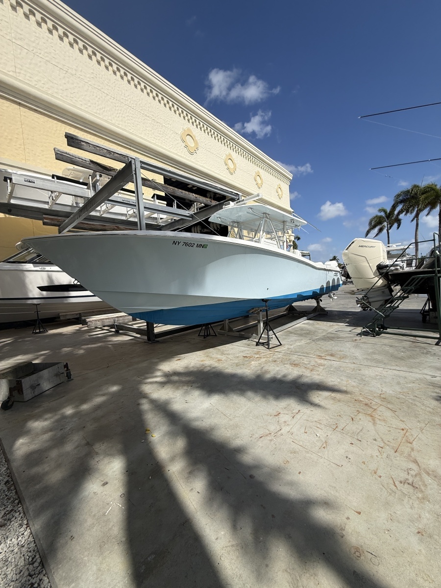 36ft Invincible Yacht For Sale