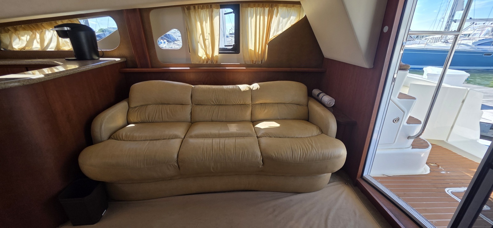 2006 Silverton 39 Motor Yacht