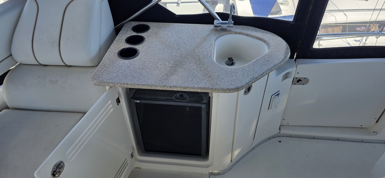 2006 Silverton 39 Motor Yacht