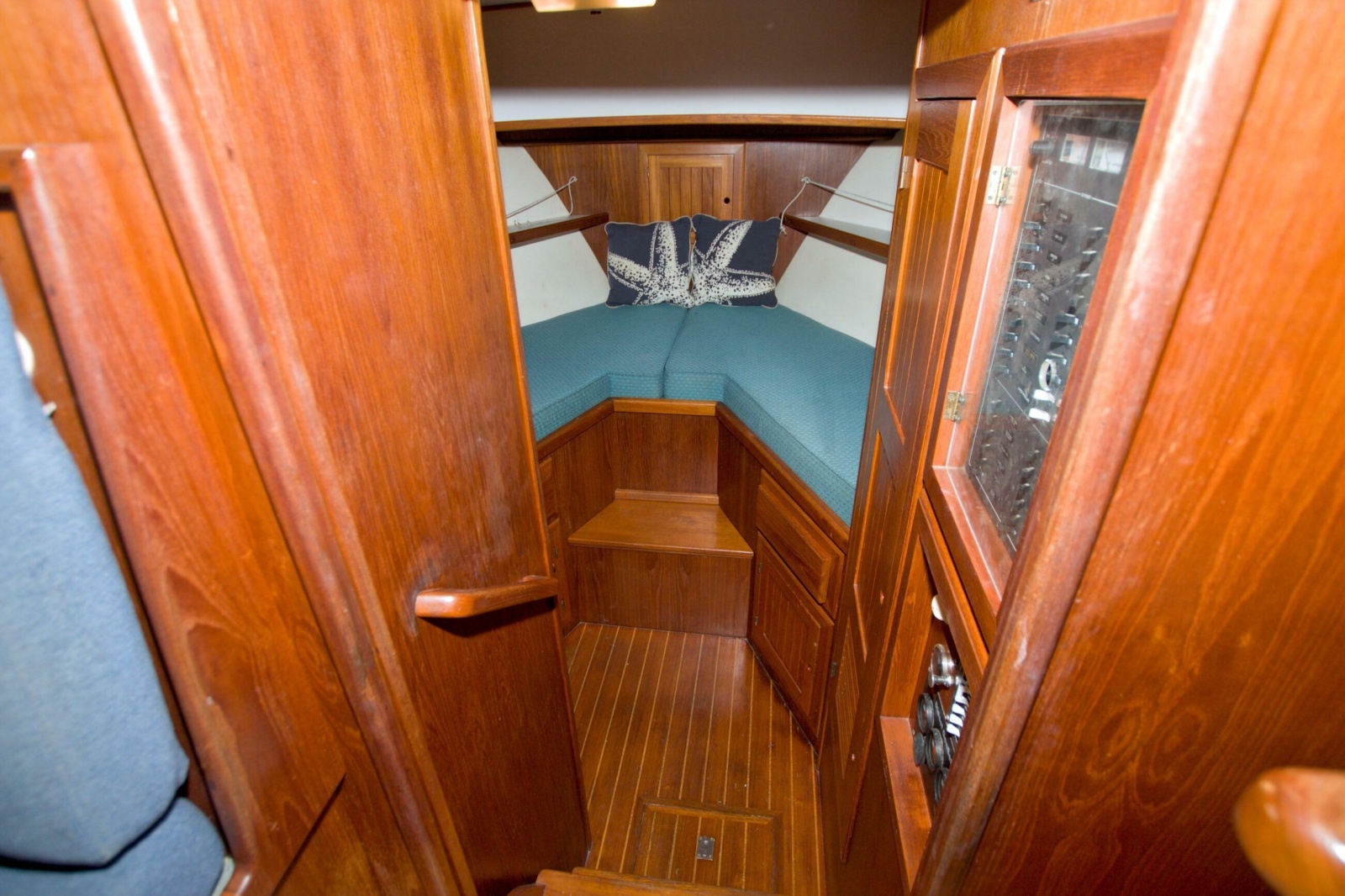 1999 Monk 36 Trawler