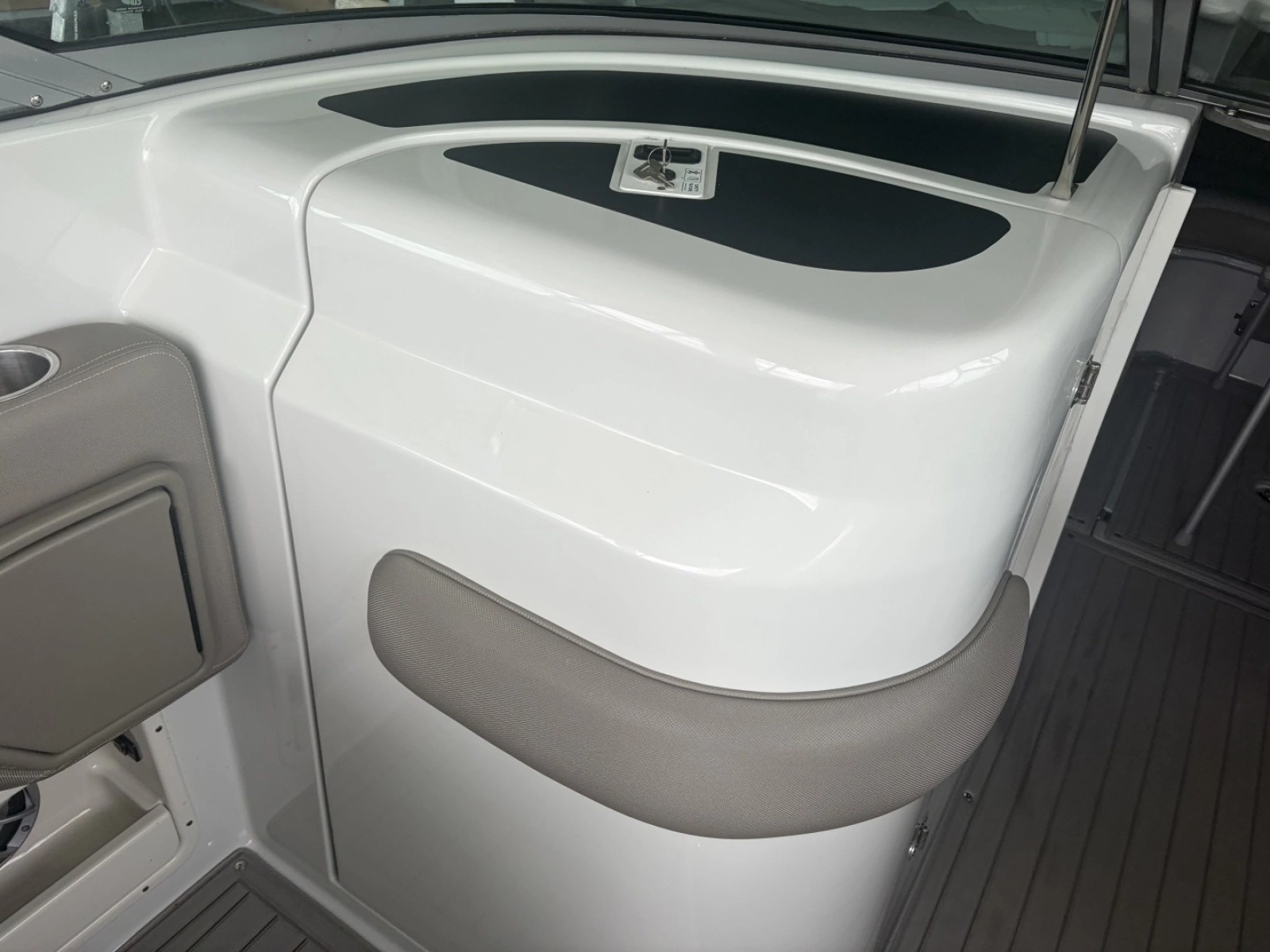 2018 Crownline Eclipse E30