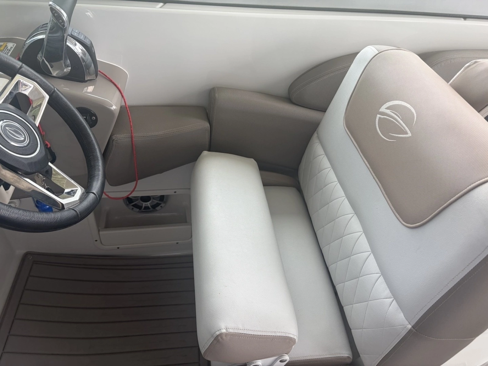 2018 Crownline Eclipse E30