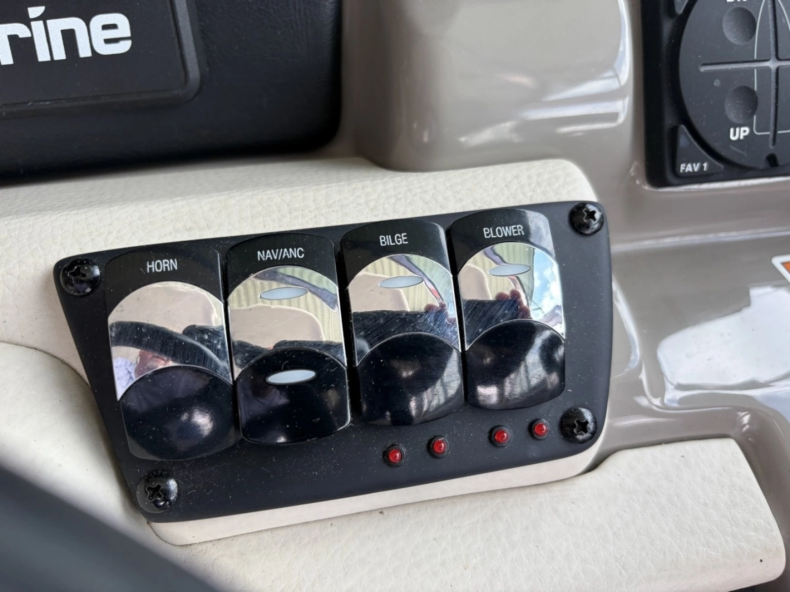 2018 Crownline Eclipse E30