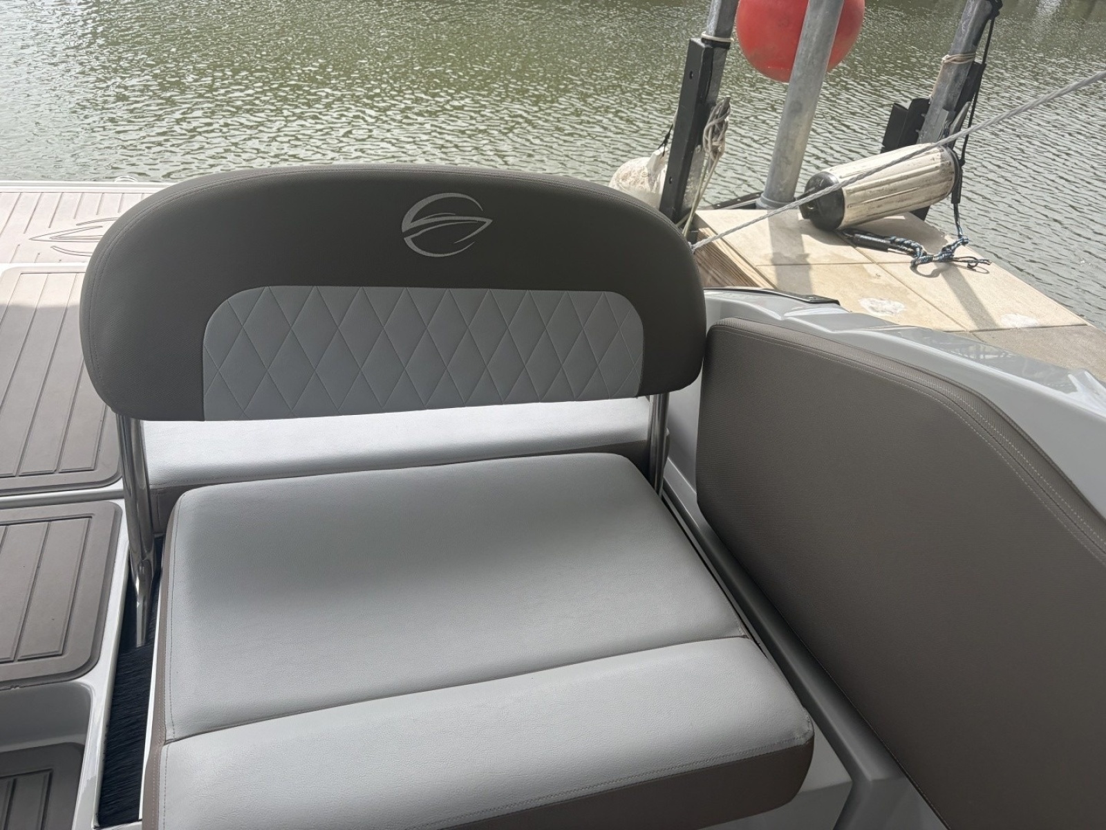 2018 Crownline Eclipse E30