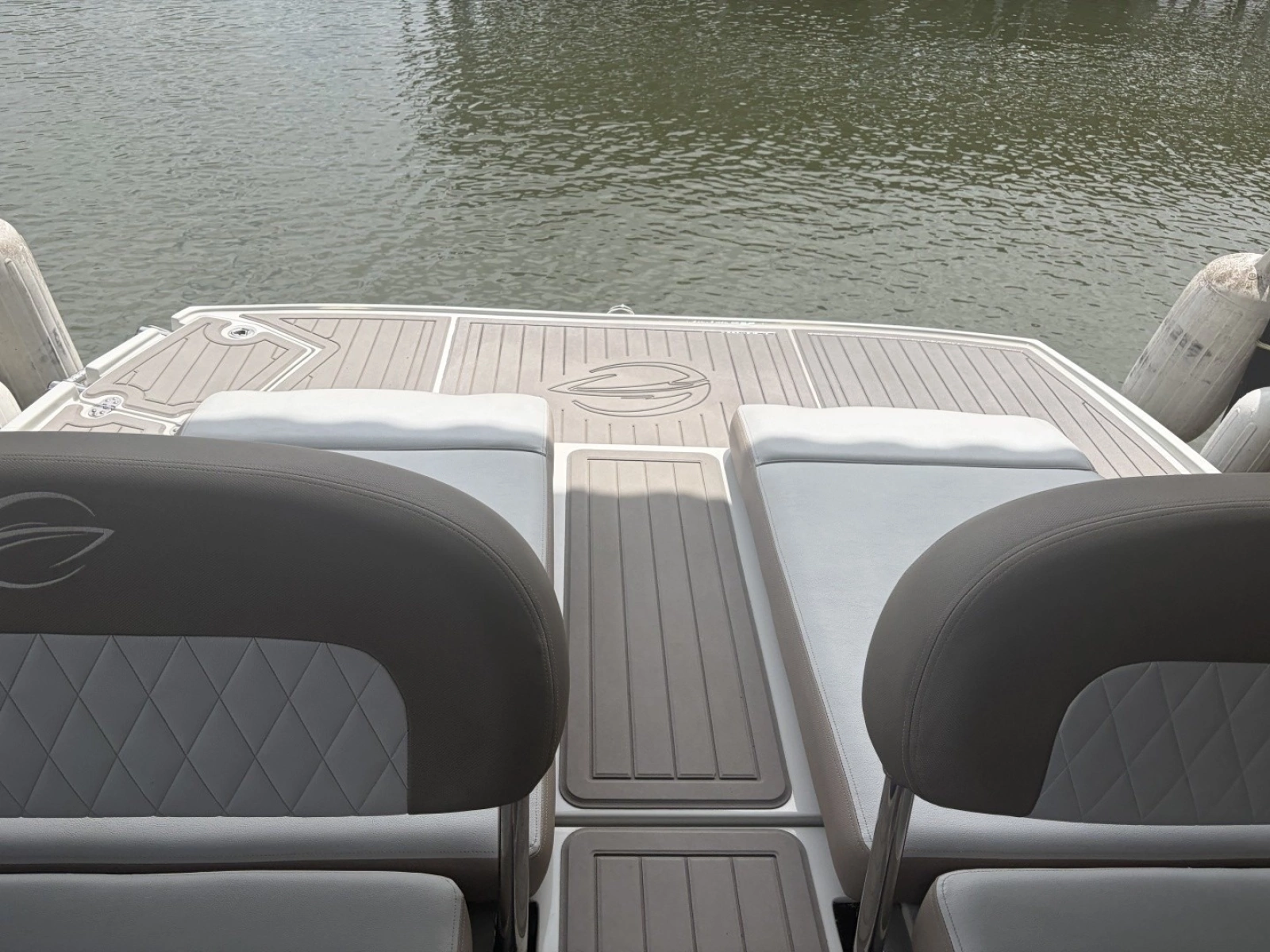 2018 Crownline Eclipse E30