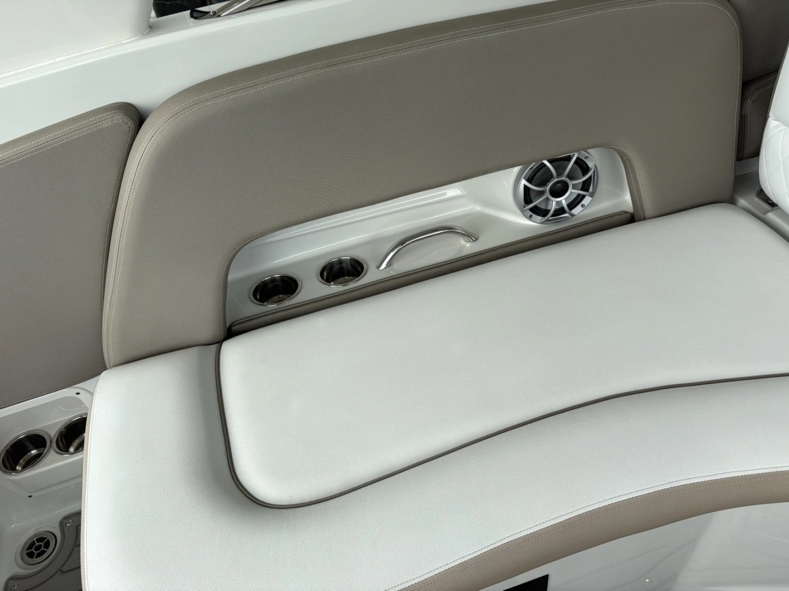 2018 Crownline Eclipse E30