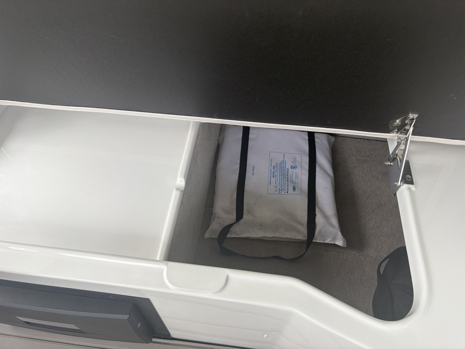 2018 Crownline Eclipse E30