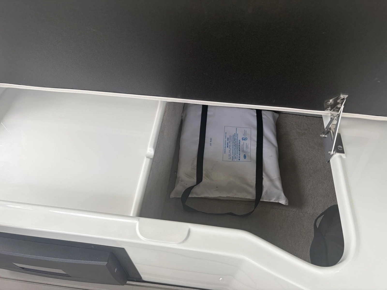 2018 Crownline Eclipse E30
