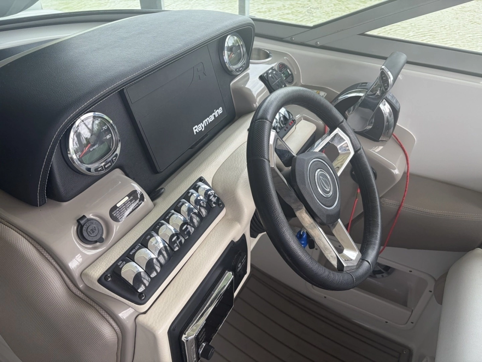 2018 Crownline Eclipse E30
