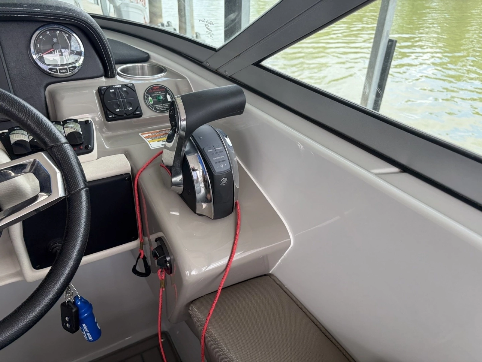 2018 Crownline Eclipse E30