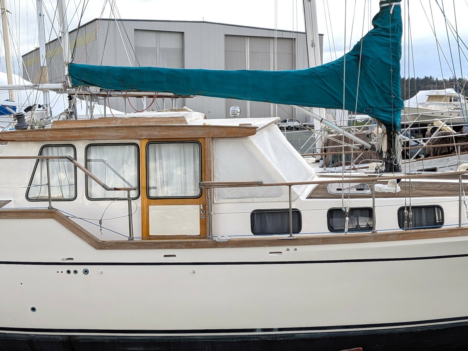 44' 1985 Nauticat 44