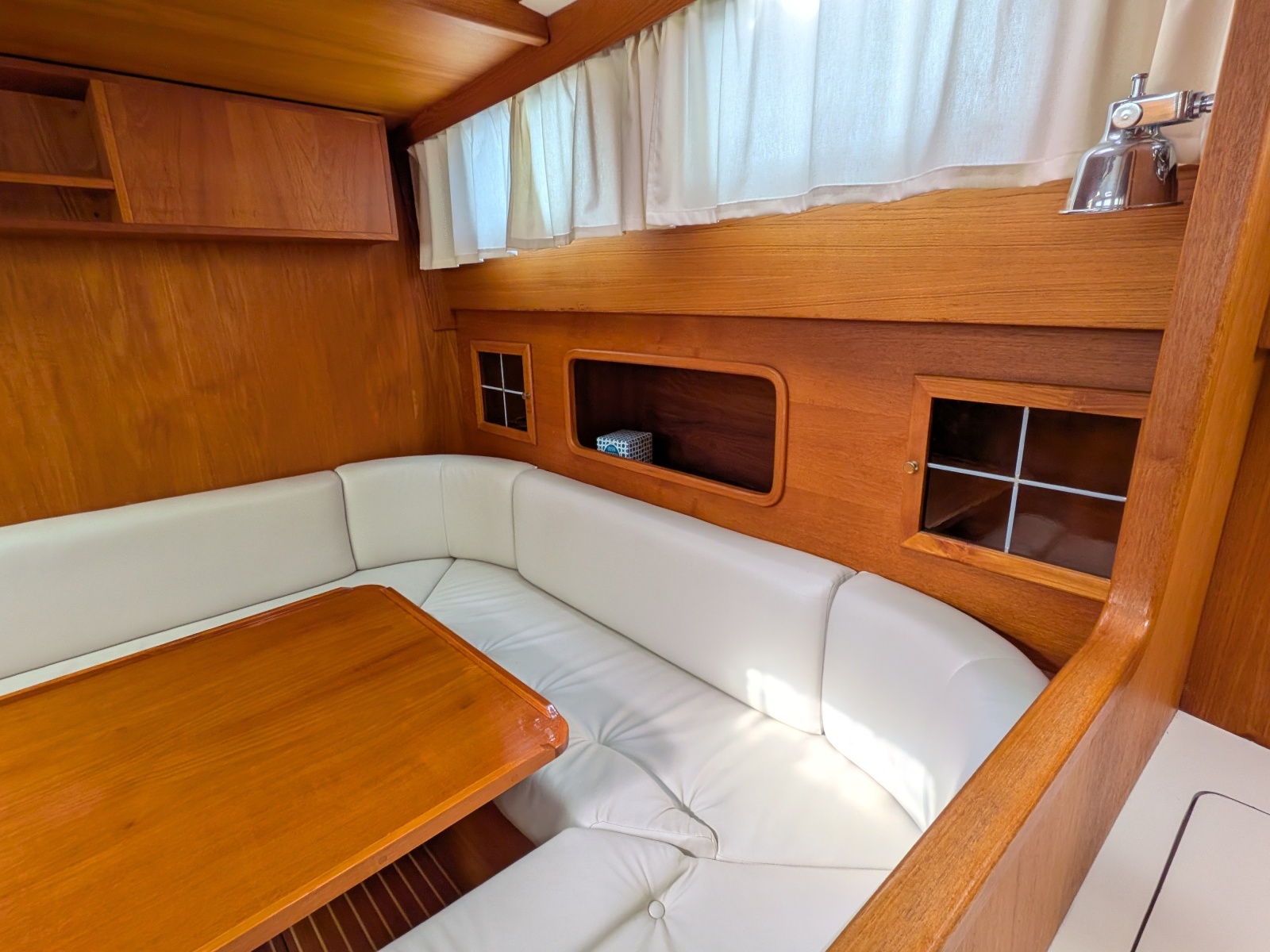 44' 1985 Nauticat 44