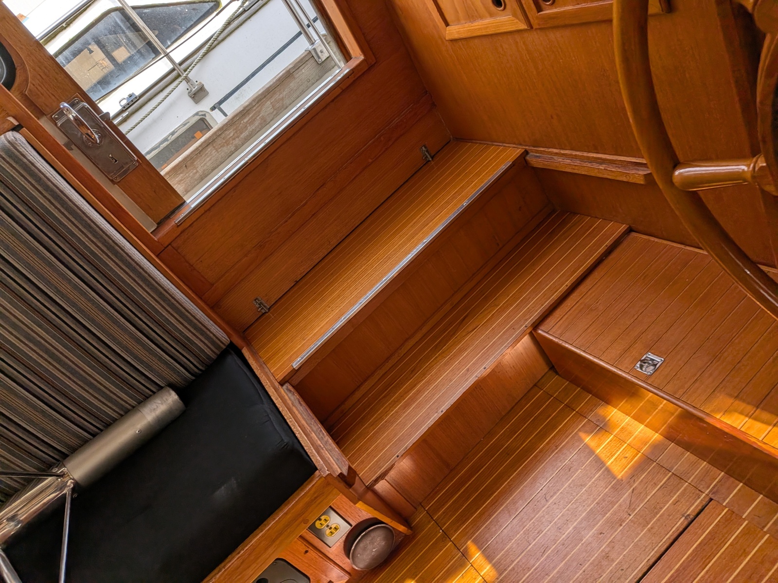 44' 1985 Nauticat 44