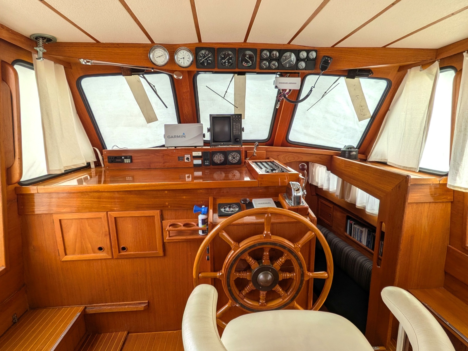 44' 1985 Nauticat 44