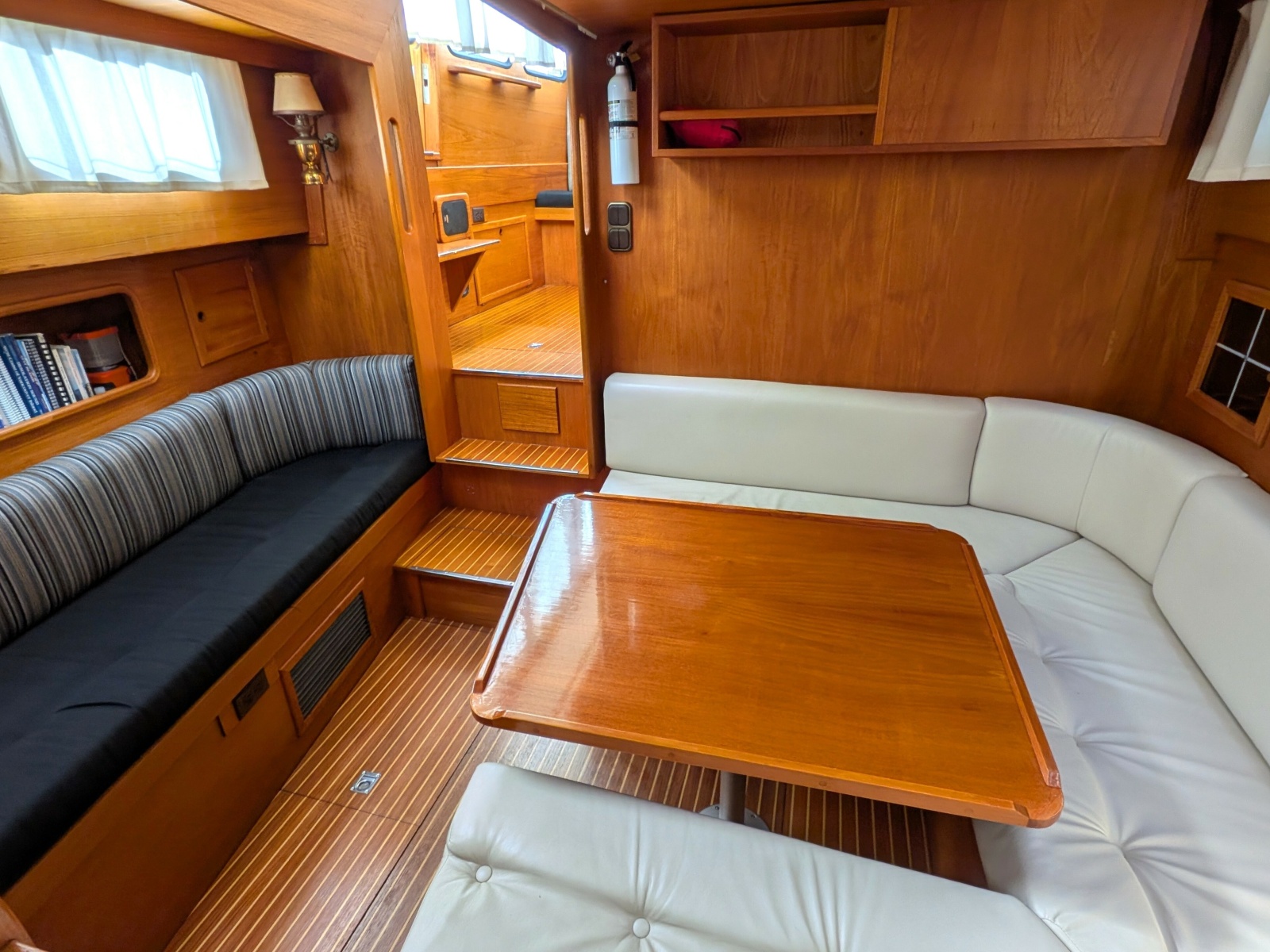 44' 1985 Nauticat 44