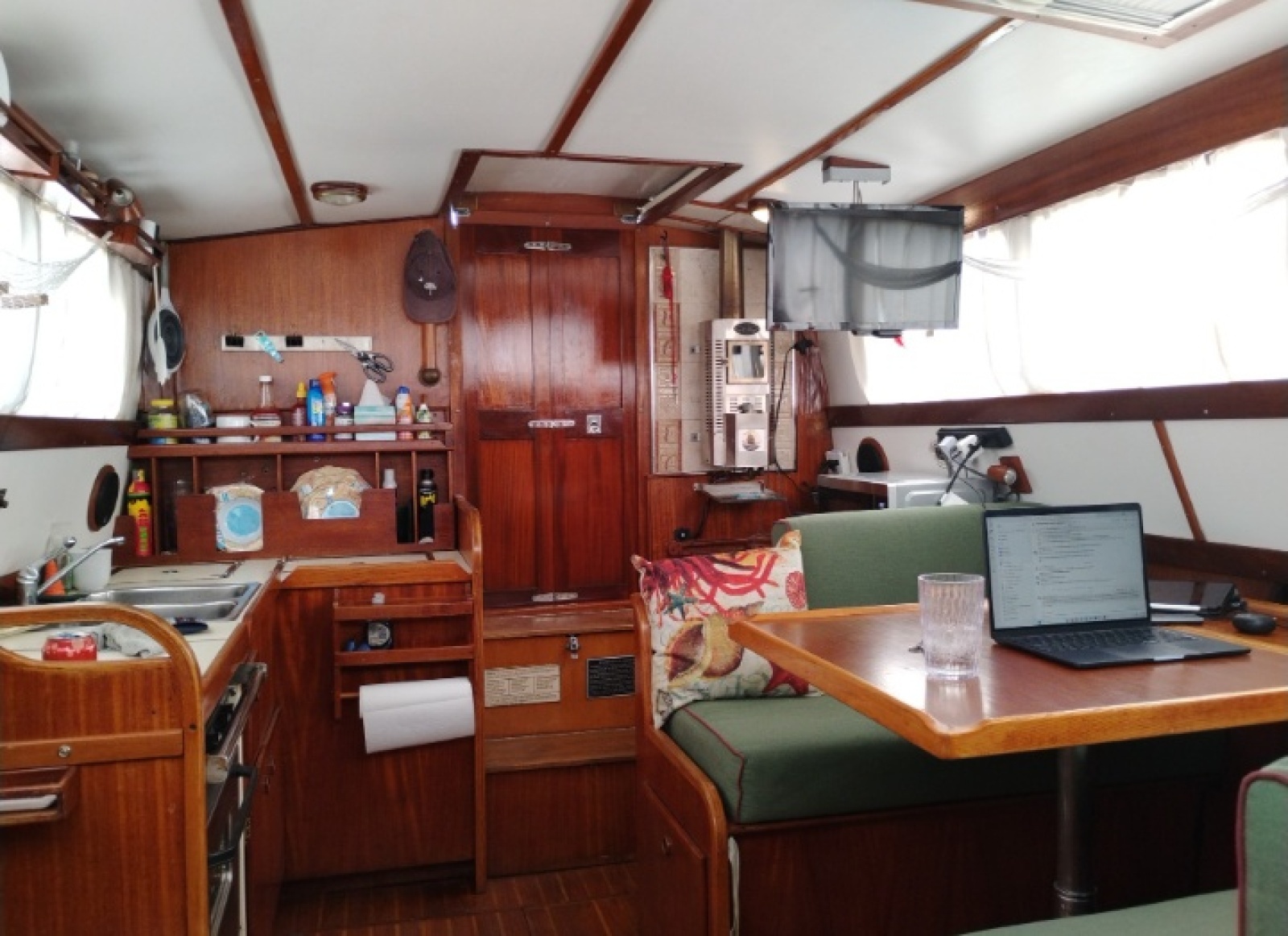Springtide 37ft Pearson Yacht For Sale
