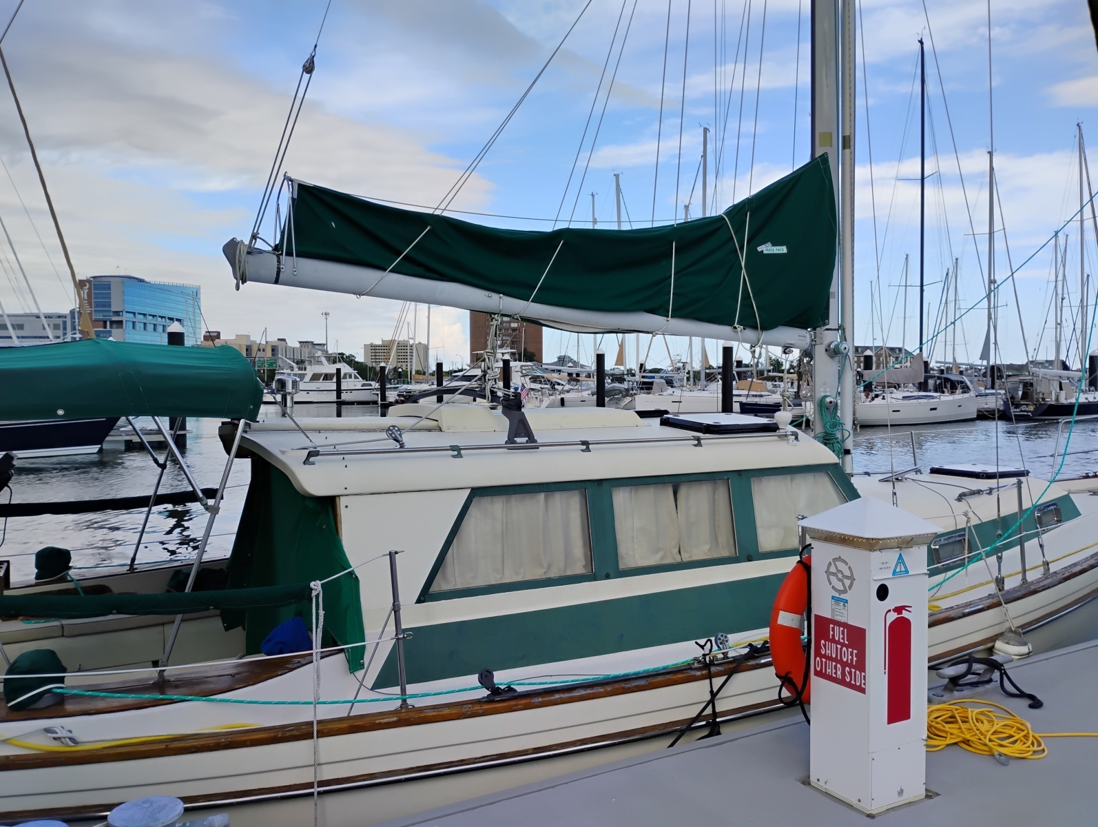 Springtide 37ft Pearson Yacht For Sale