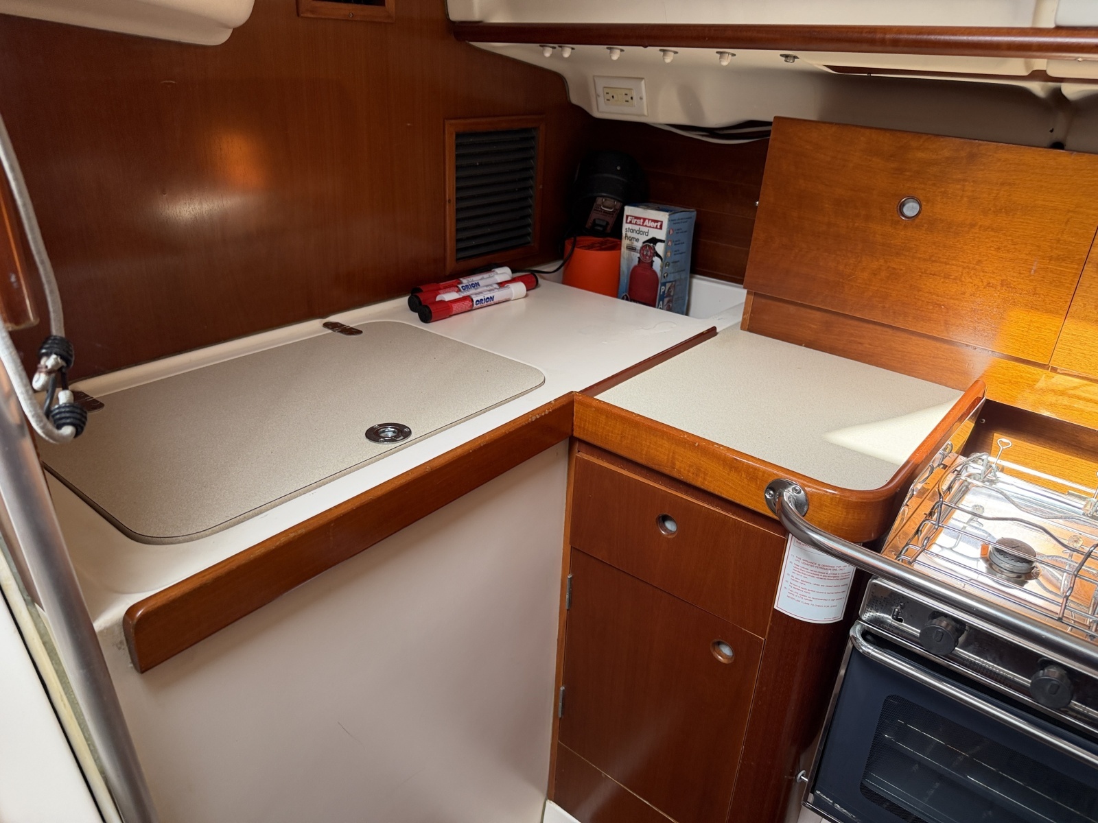 PLEIADES 32ft Beneteau Yacht For Sale