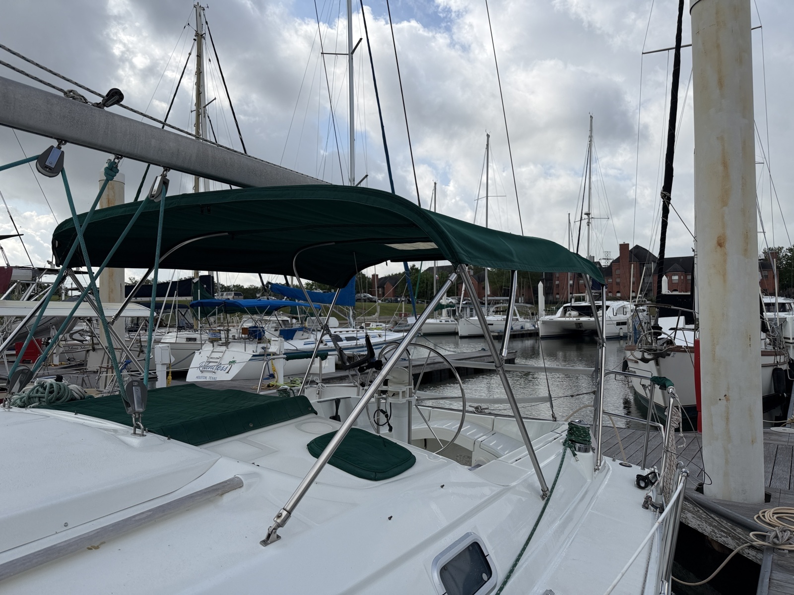 PLEIADES 32ft Beneteau Yacht For Sale