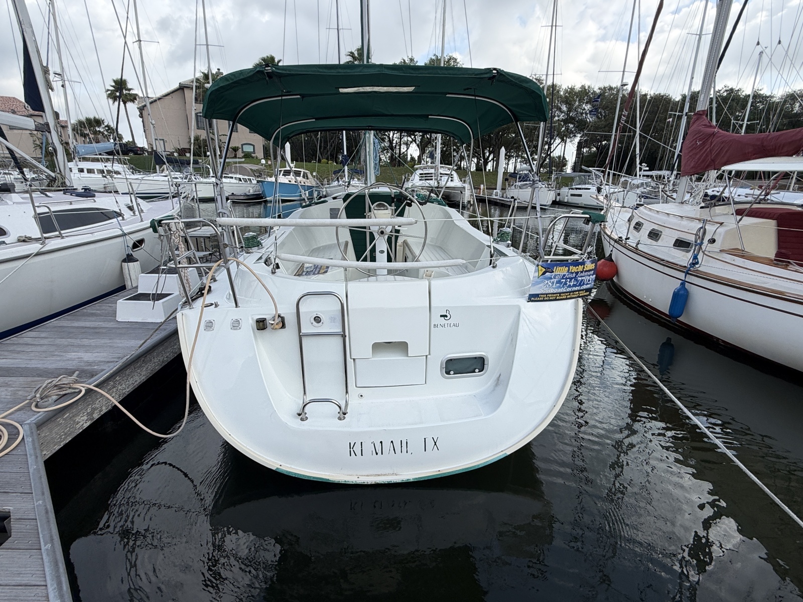 PLEIADES 32ft Beneteau Yacht For Sale