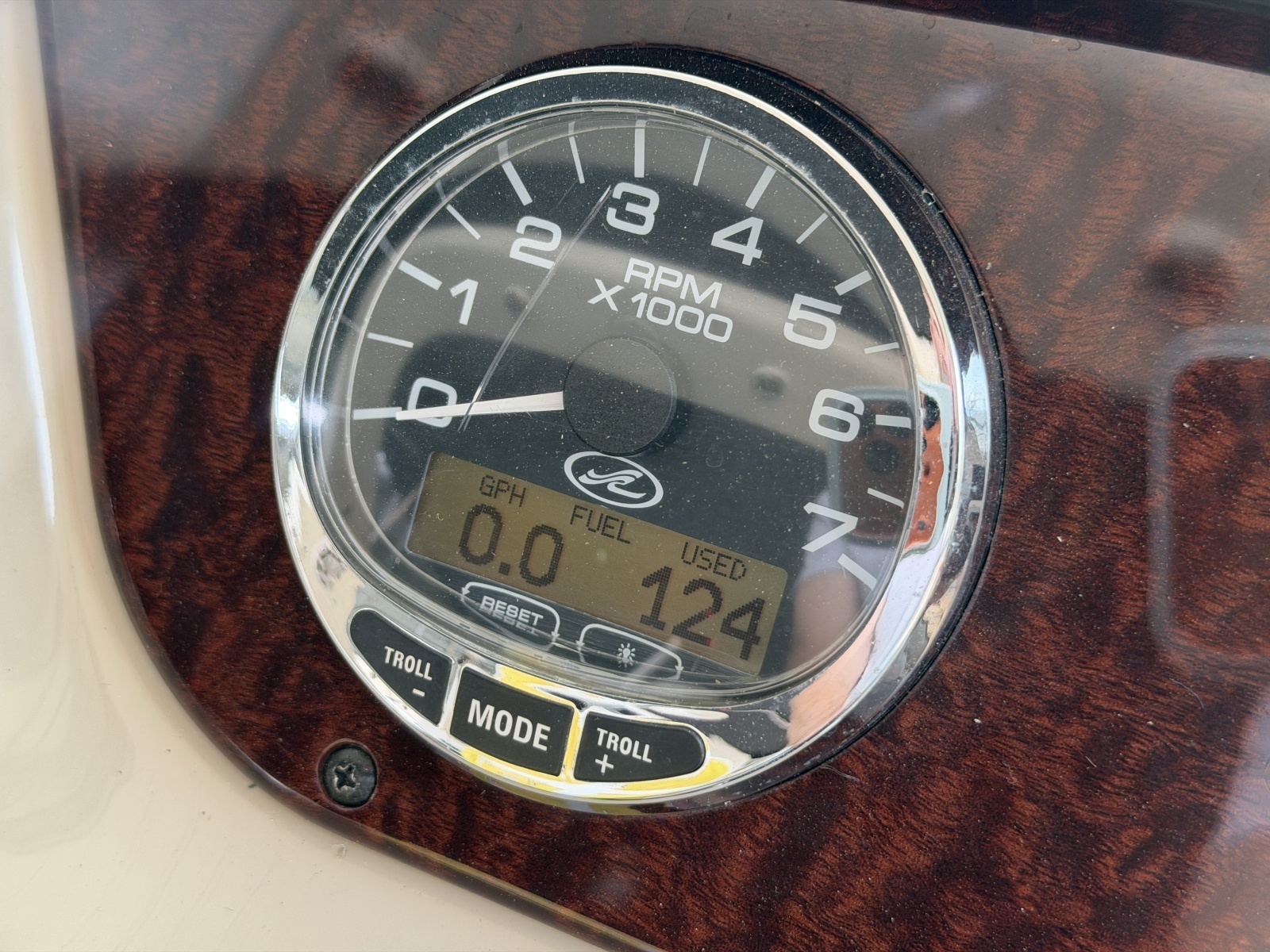 28ft Sea Ray Yacht For Sale