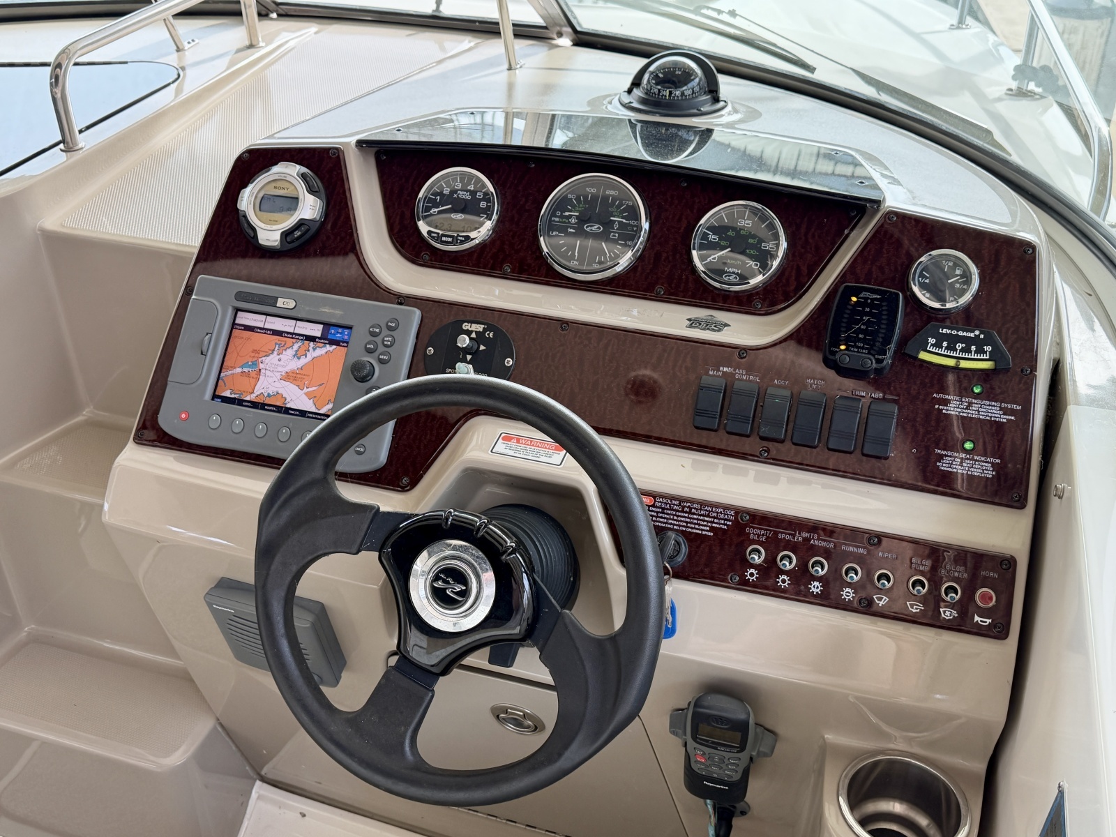 28ft Sea Ray Yacht For Sale