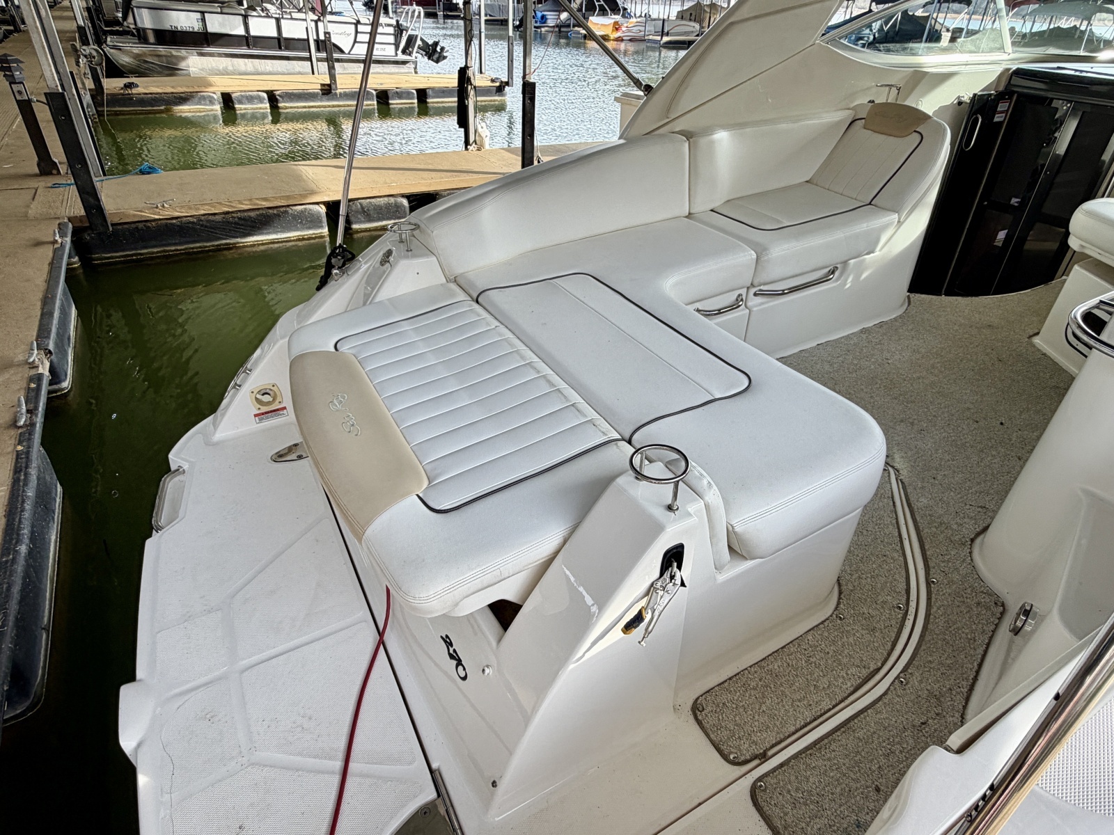 28ft Sea Ray Yacht For Sale