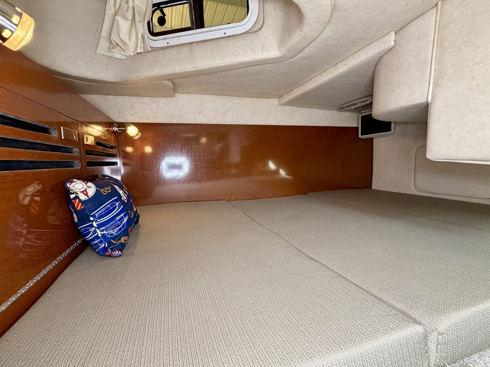 28ft Sea Ray Yacht For Sale