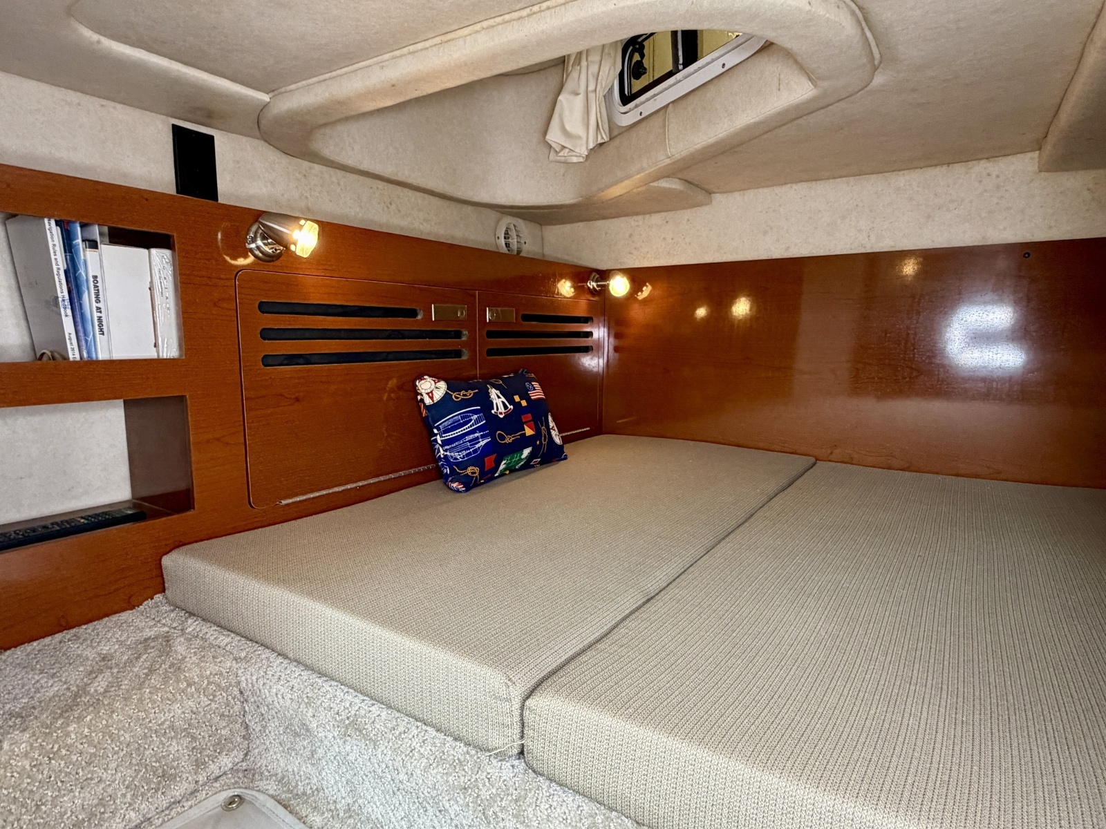 28ft Sea Ray Yacht For Sale