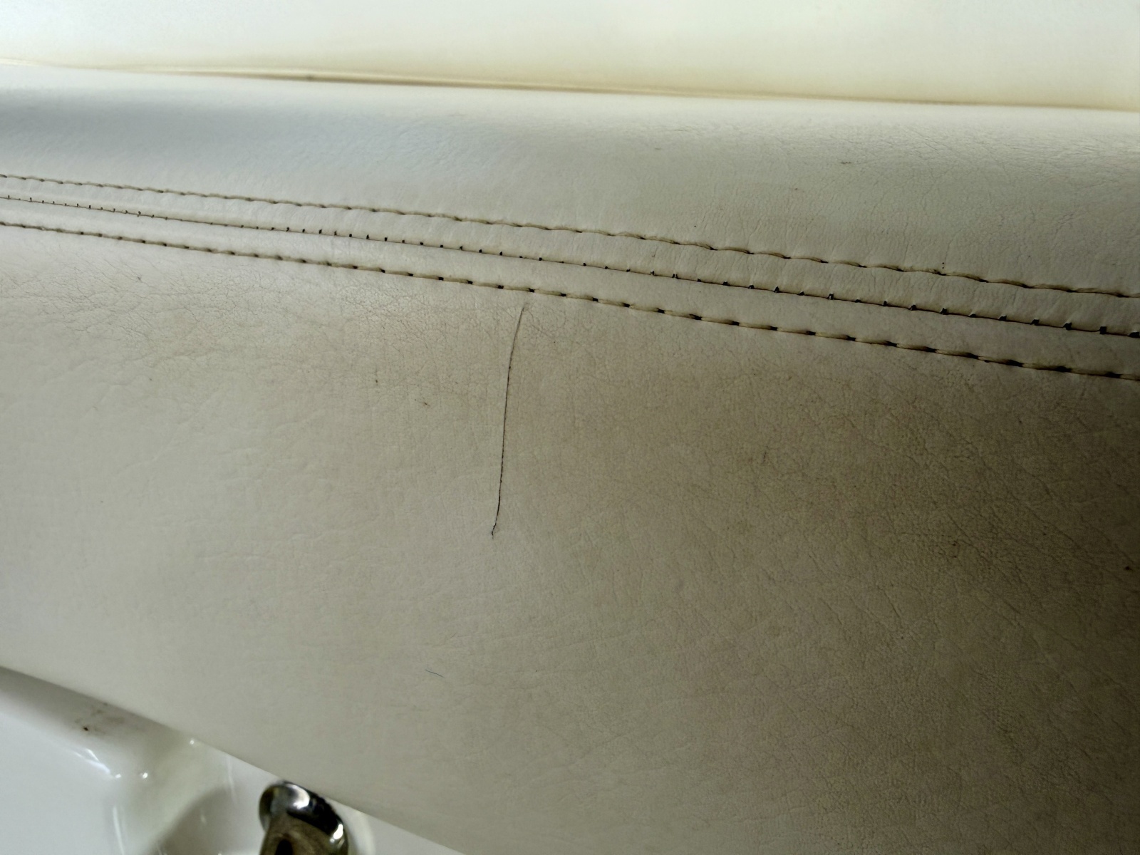 28ft Sea Ray Yacht For Sale