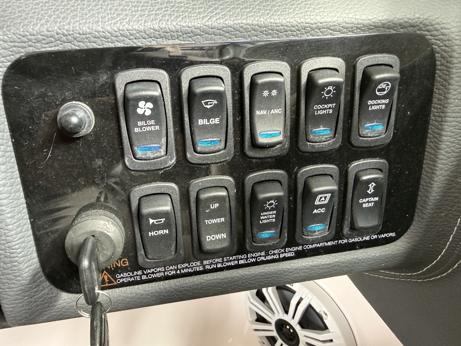 24ft Regal Yacht For Sale