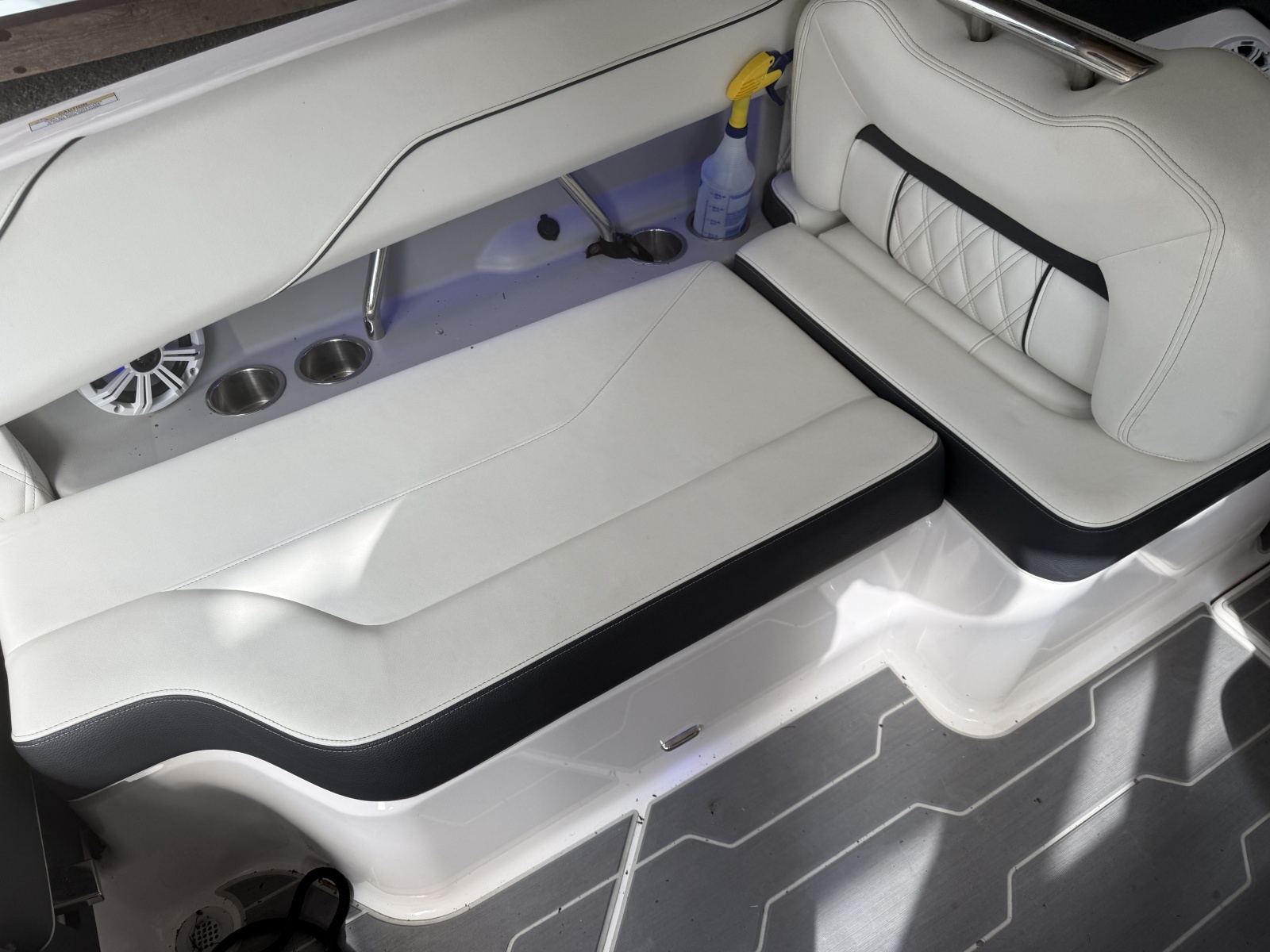 24ft Regal Yacht For Sale