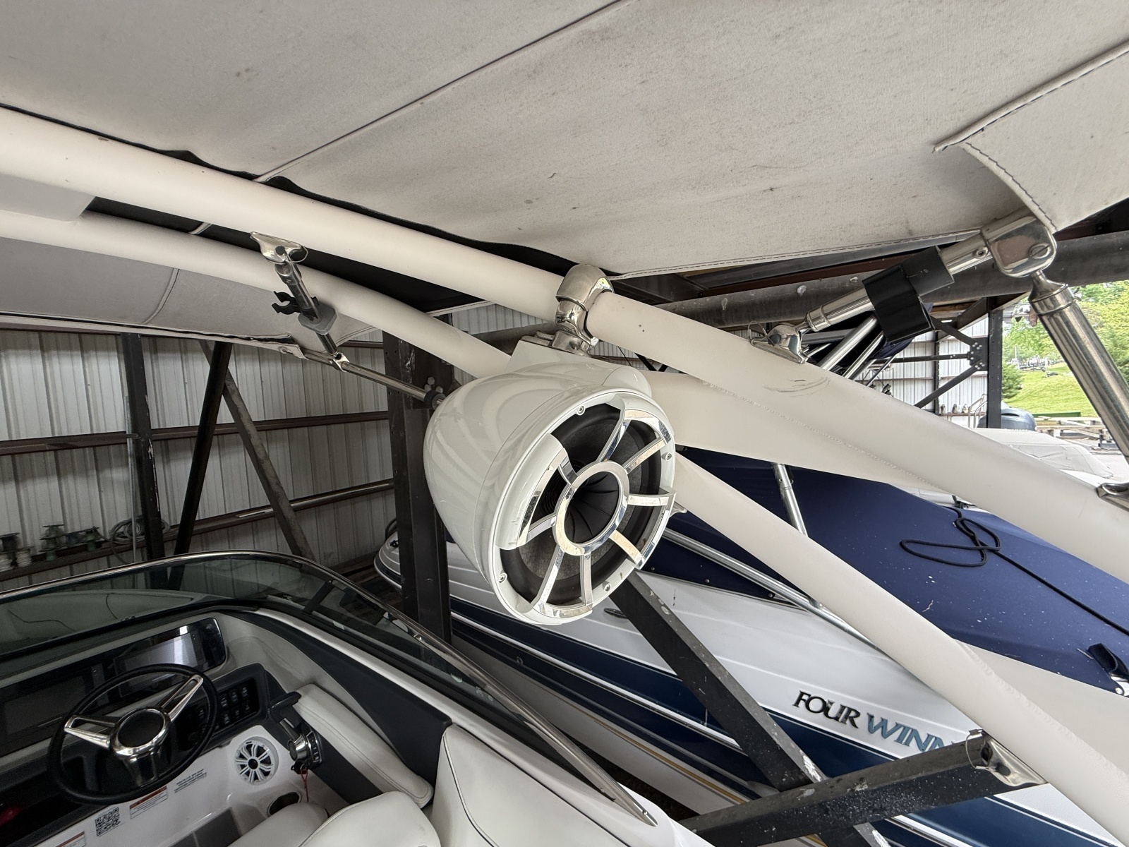 24ft Regal Yacht For Sale