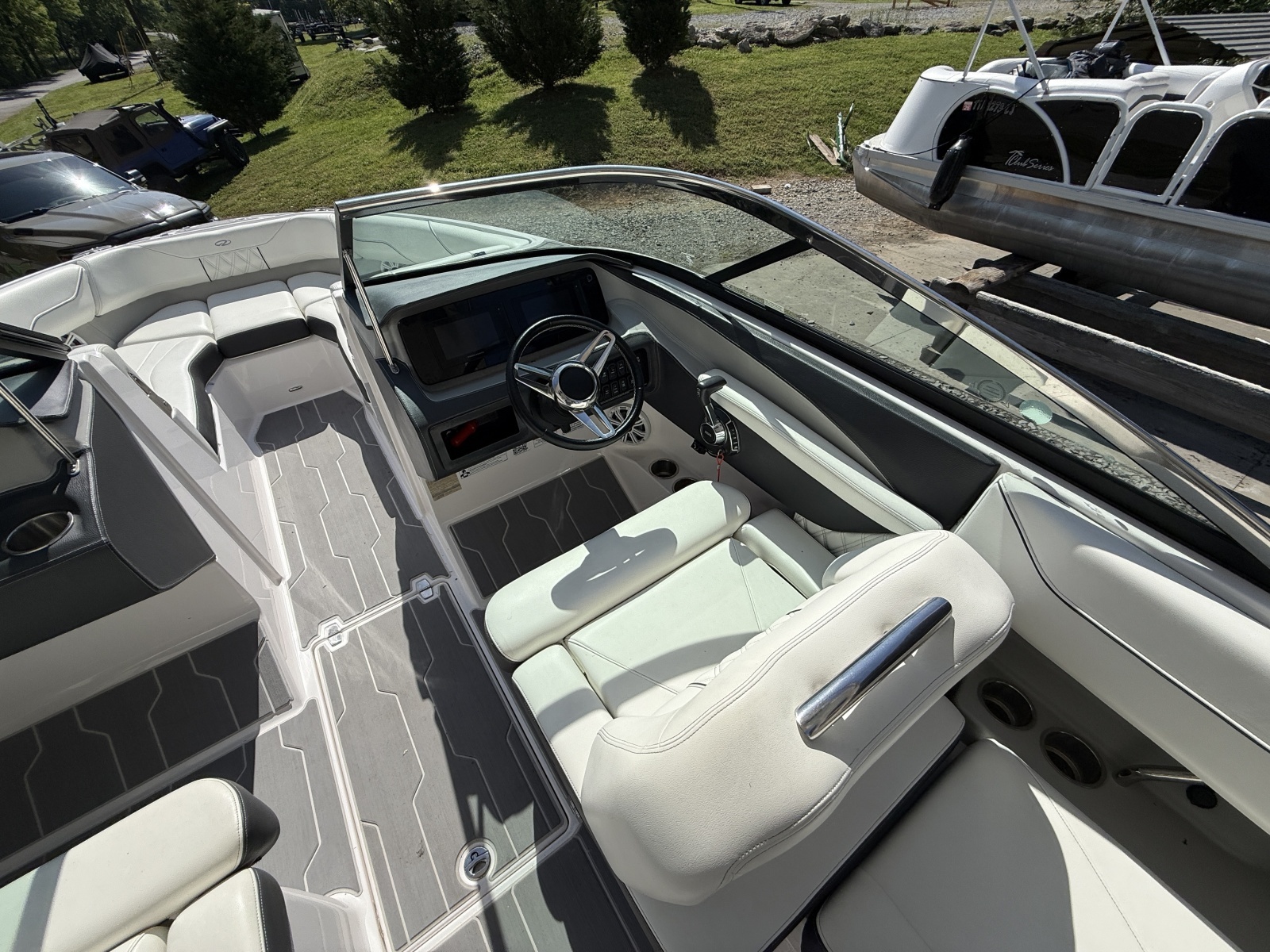 24ft Regal Yacht For Sale