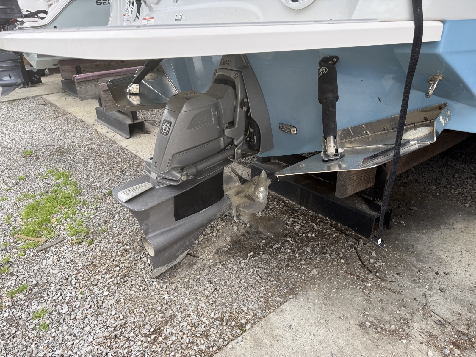 24ft Regal Yacht For Sale