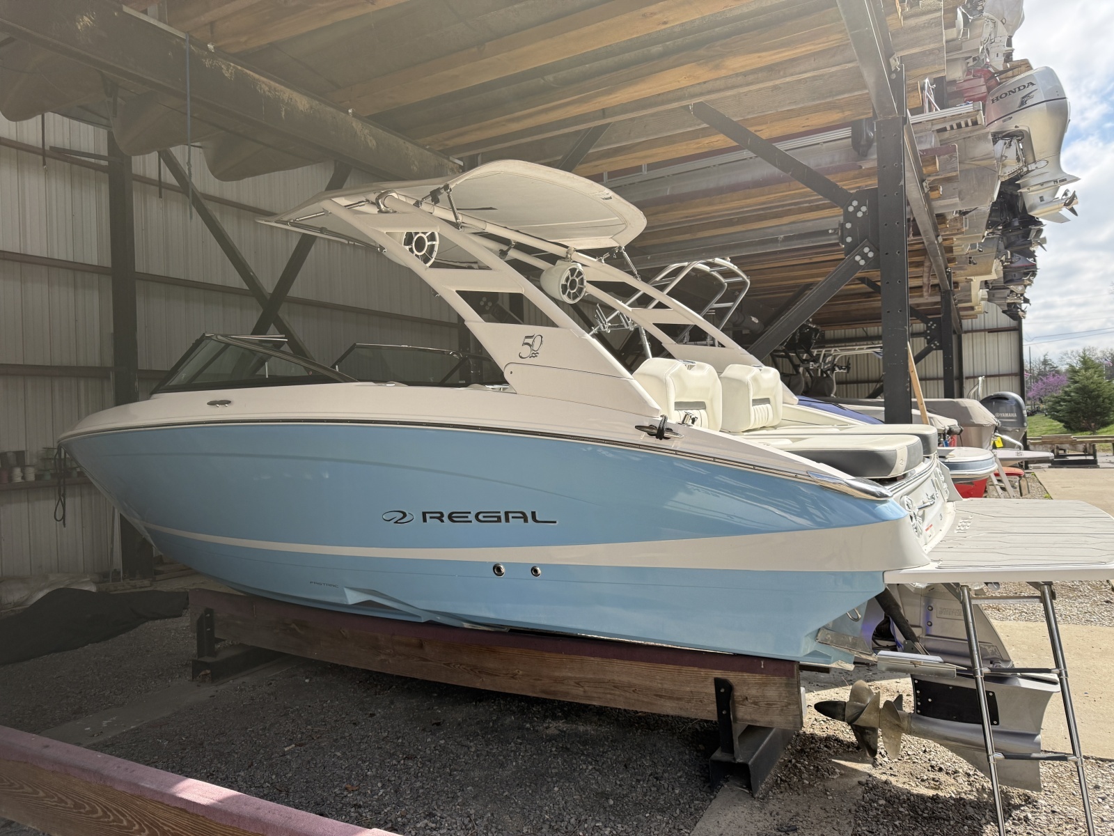 24ft Regal Yacht For Sale