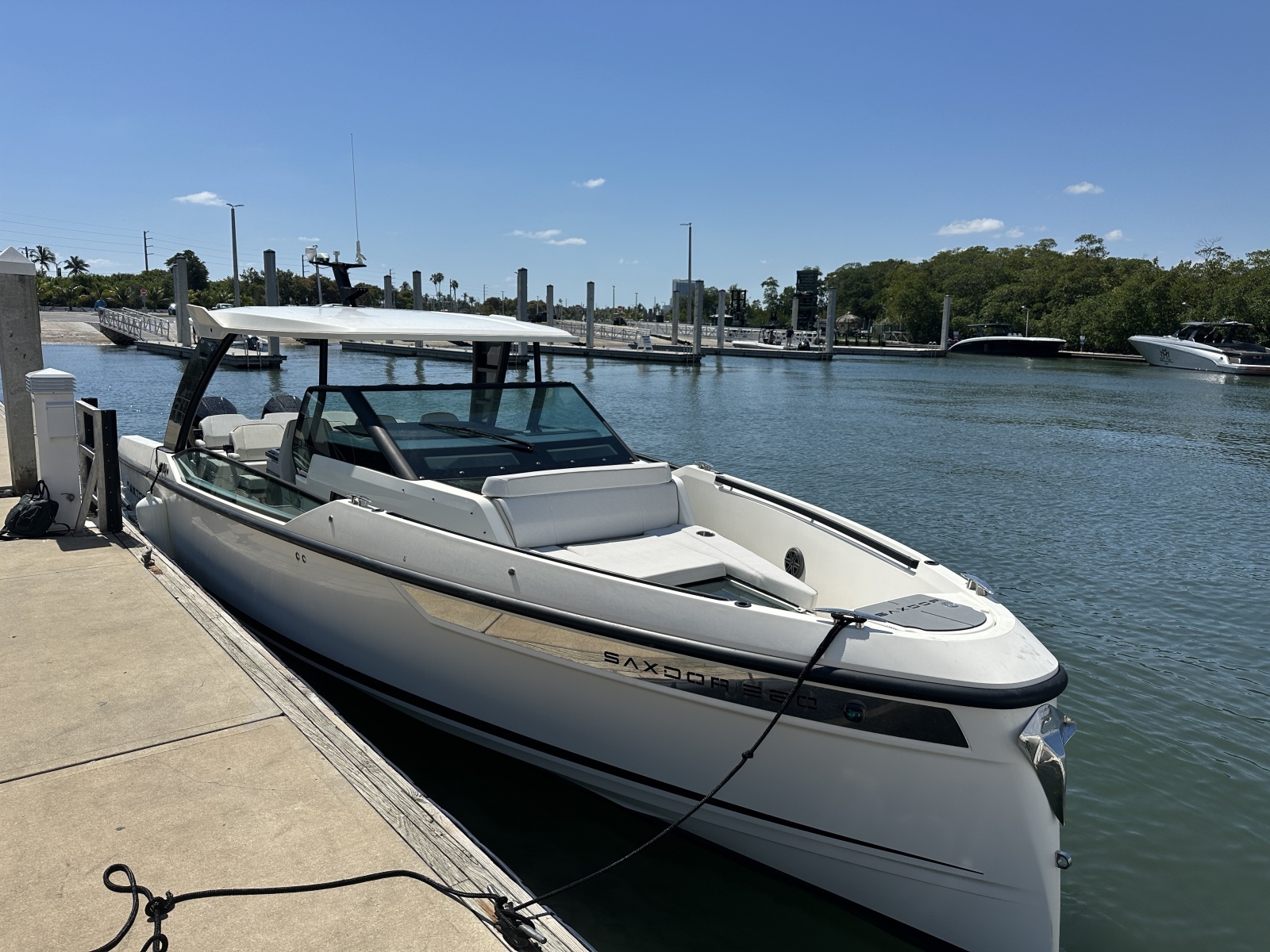 32ft Saxdor Yacht For Sale