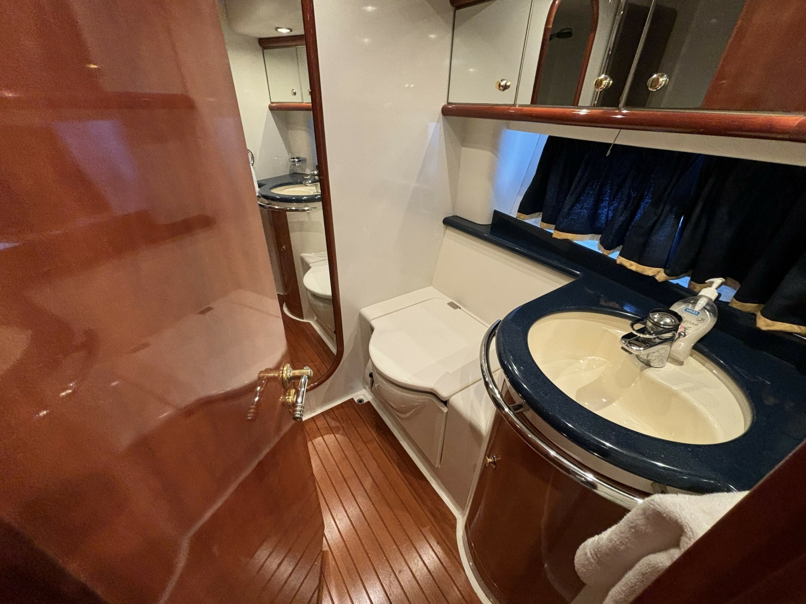 63ft Sunseeker Yacht For Sale