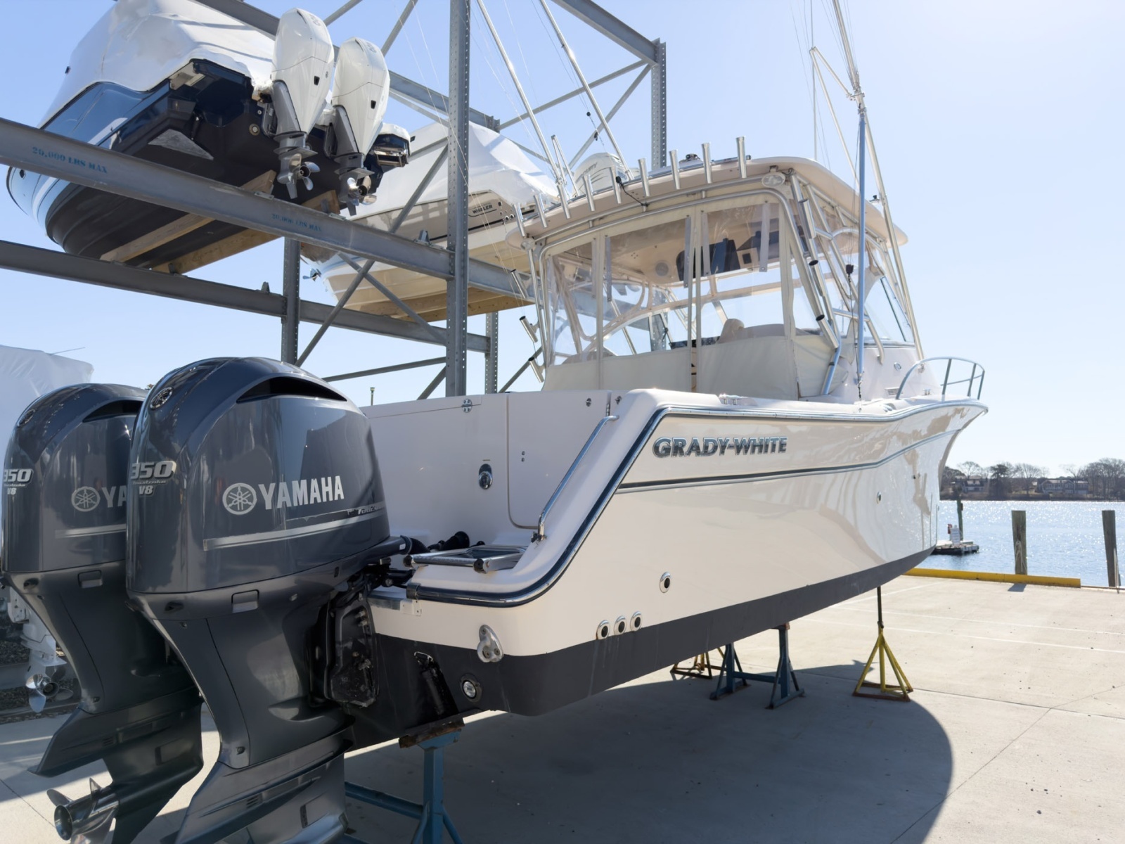 DEVY DO 33ft Grady White Yacht For Sale