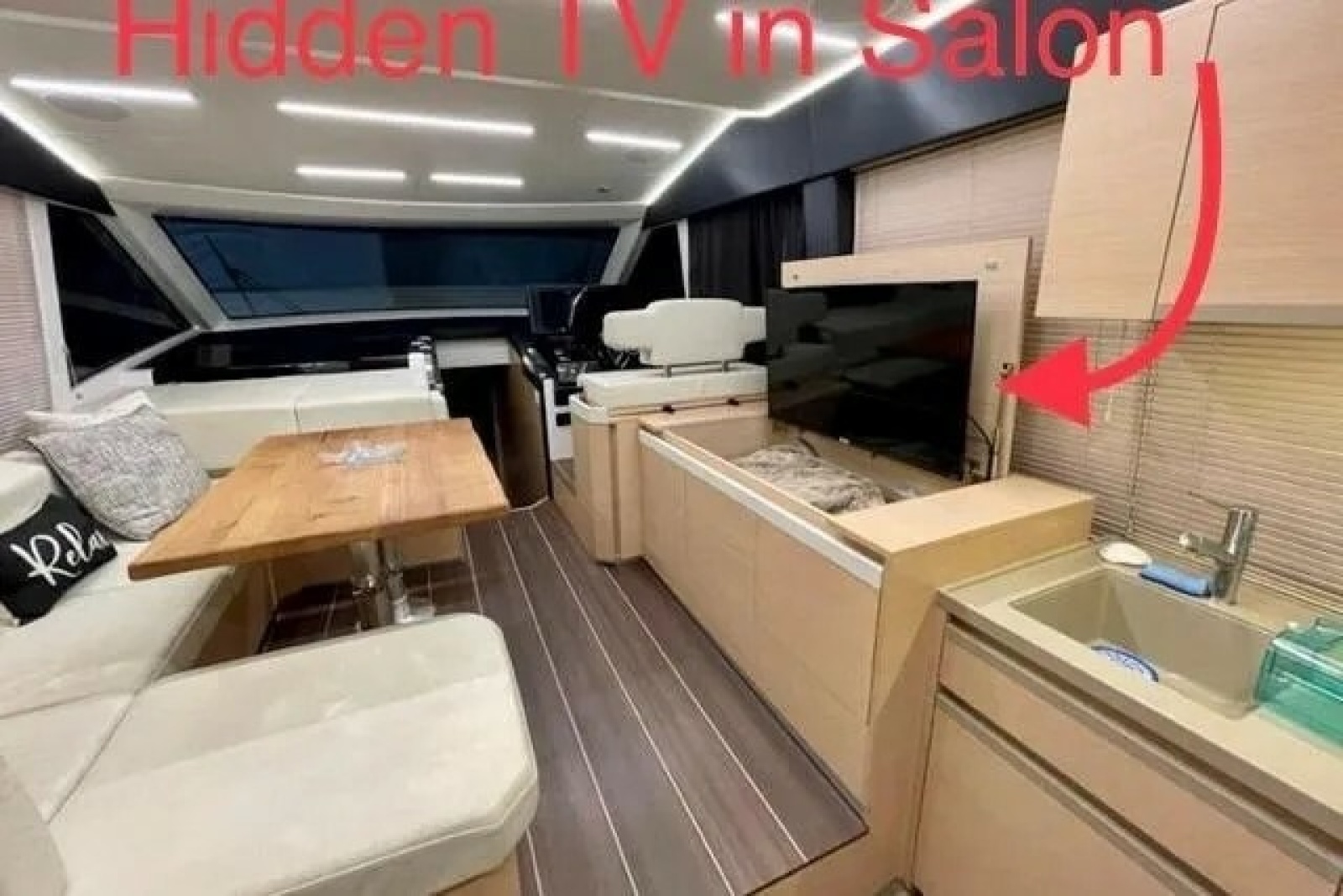 Off Leash 45ft Greenline Yacht For Sale