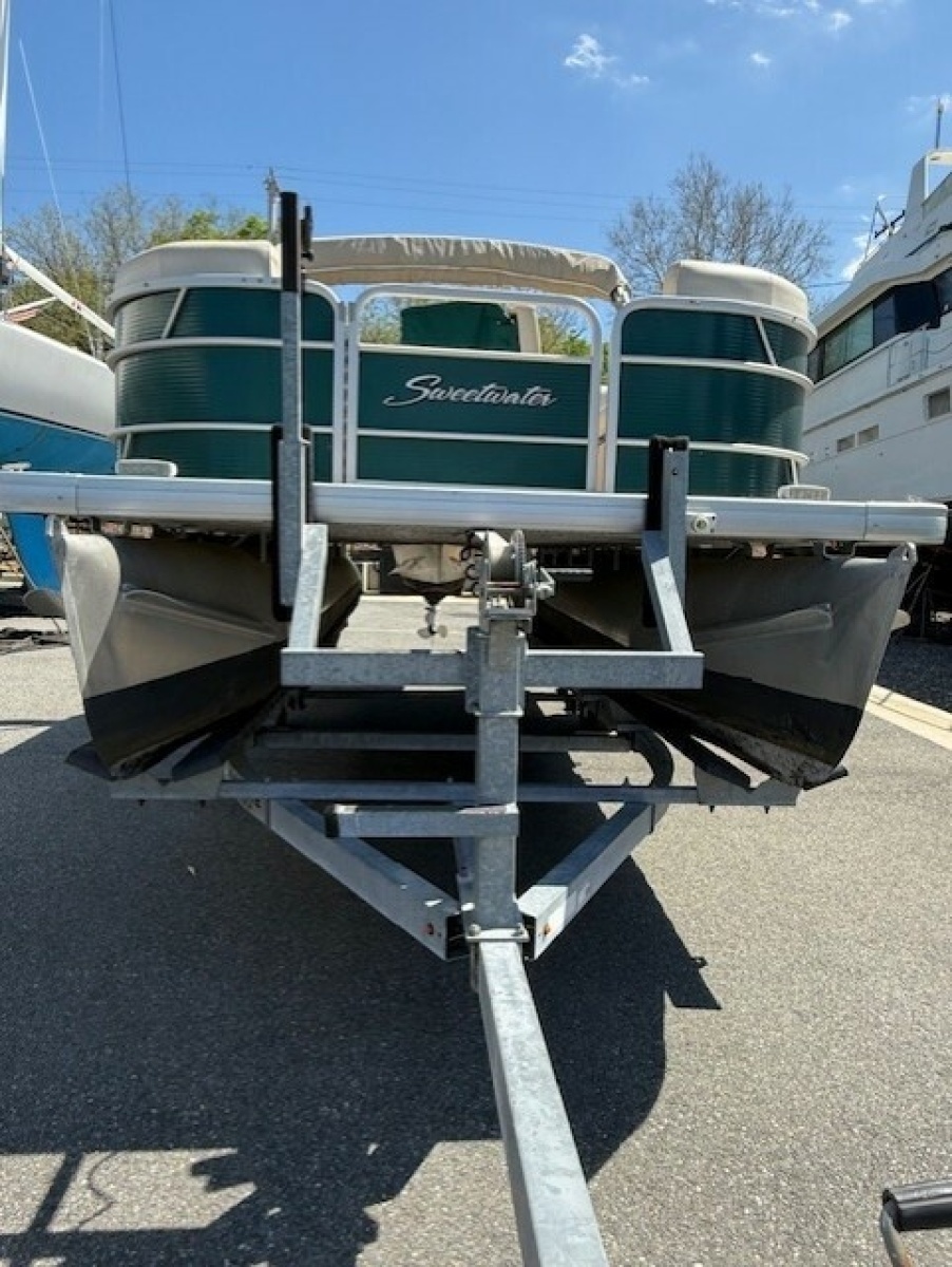 21ft Sweetwater Yacht For Sale