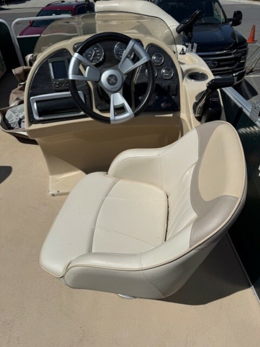 21ft Sweetwater Yacht For Sale