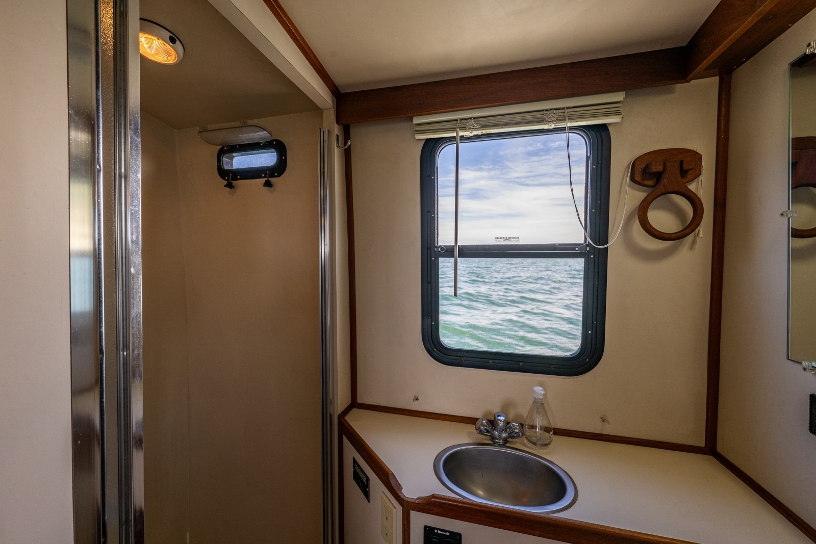 Seabiscuit 40ft Pacific Trawler Yacht For Sale