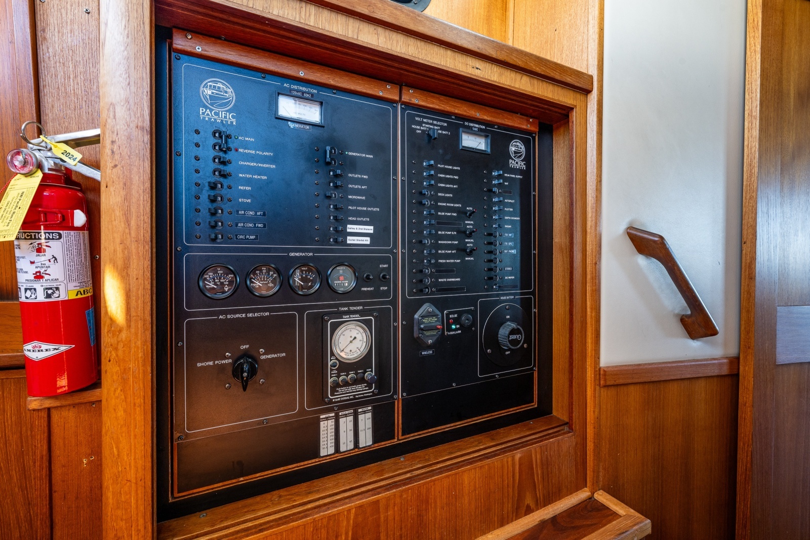 Seabiscuit 40ft Pacific Trawler Yacht For Sale