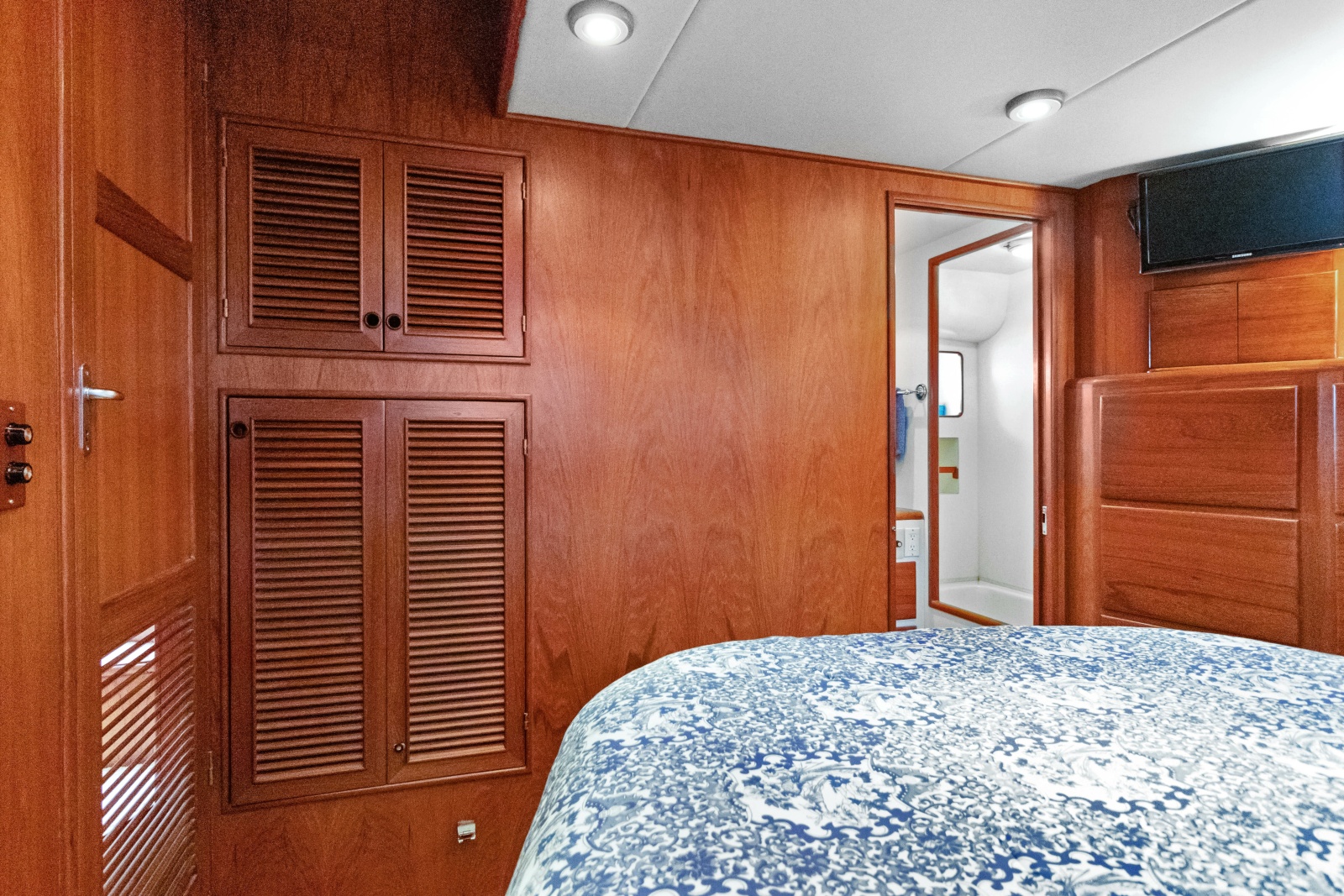 Master Stateroom To The Starboard Side   Head Entry Door