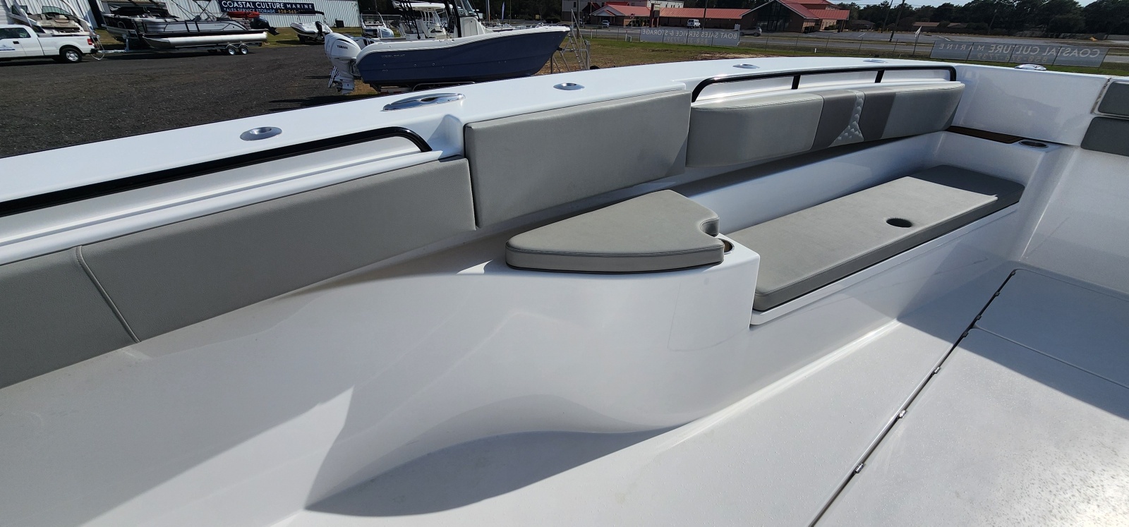 47' 2025 Cape Horn 47