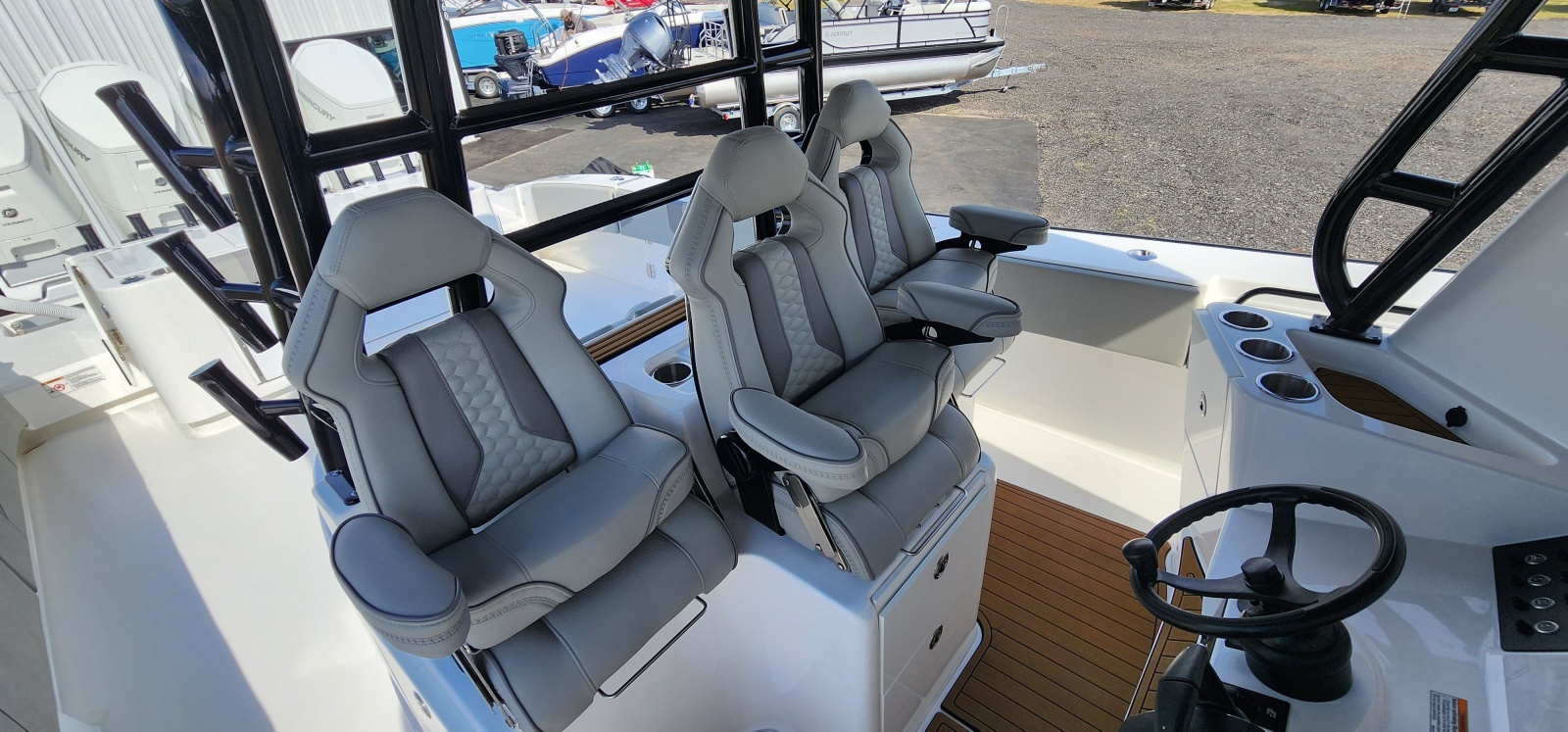 47' 2025 Cape Horn 47